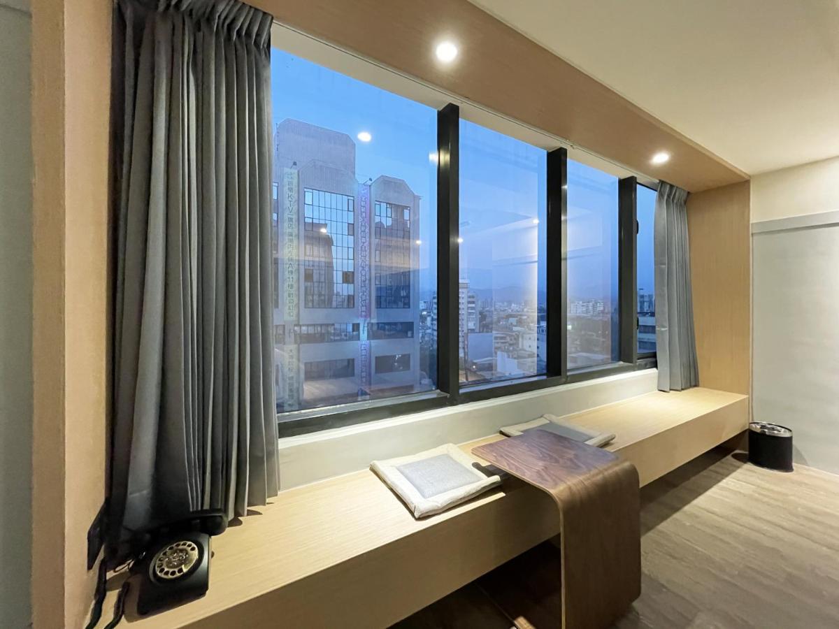 Green Hotel - Midori Taichung Exterior photo